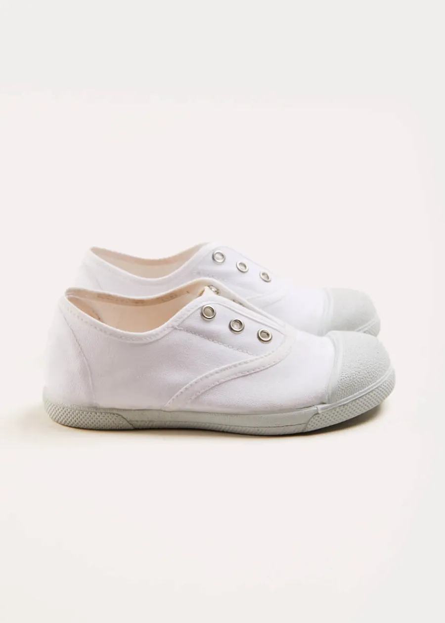 BOY Pepa London Canvas Plimsolls in White (20-34EU)