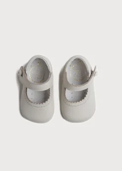 BOY Pepa London Leather Mary Jane Pram Shoes in Ivory (17-20EU)